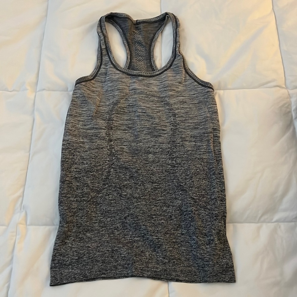 COPY - Lululemon tank top